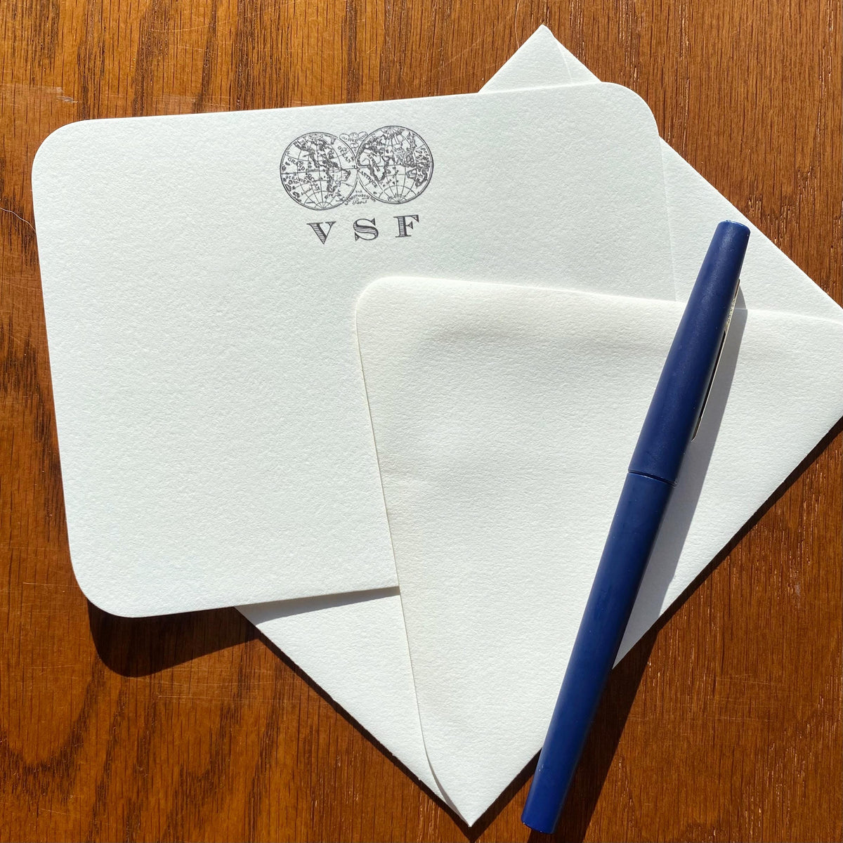 Monogrammed Globe Stationery For Men: Best Personalized Fathers Day Gift Ideas, Set of 10+ Great Gift for Dads, top fathers day gifts